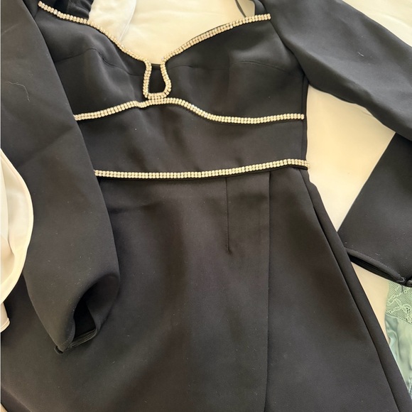 Like New Self Portrait Black Mini Dress, size 4 - Picture 3 of 4